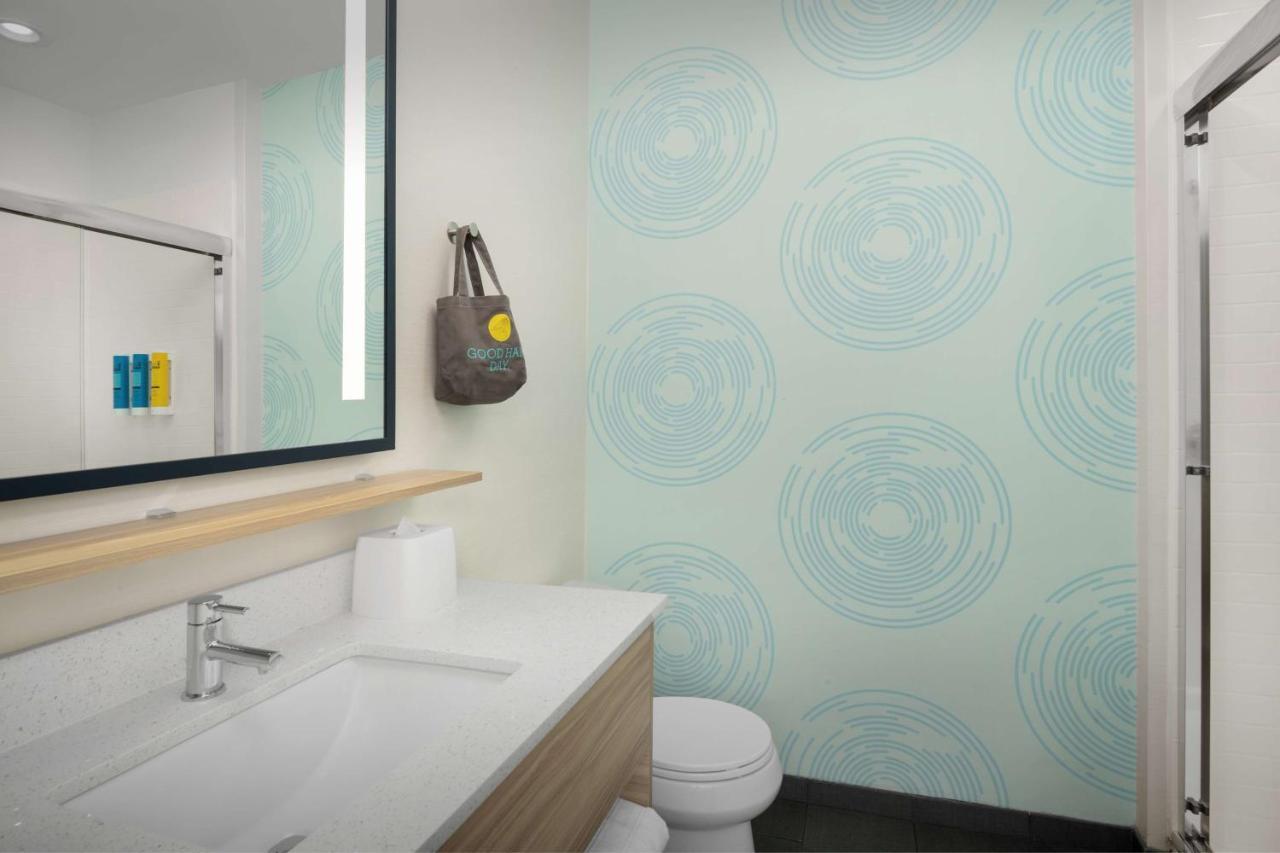 Отель Tru By Hilton North Richland Hills Dfw West Экстерьер фото